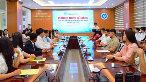 Trường Đại học Sư phạm - Đại học Thái Nguyên tổ chức Chương trình Bế giảng Khóa học tiếng Việt dự bị cho người nước ngoài năm học 2025 - 2026
